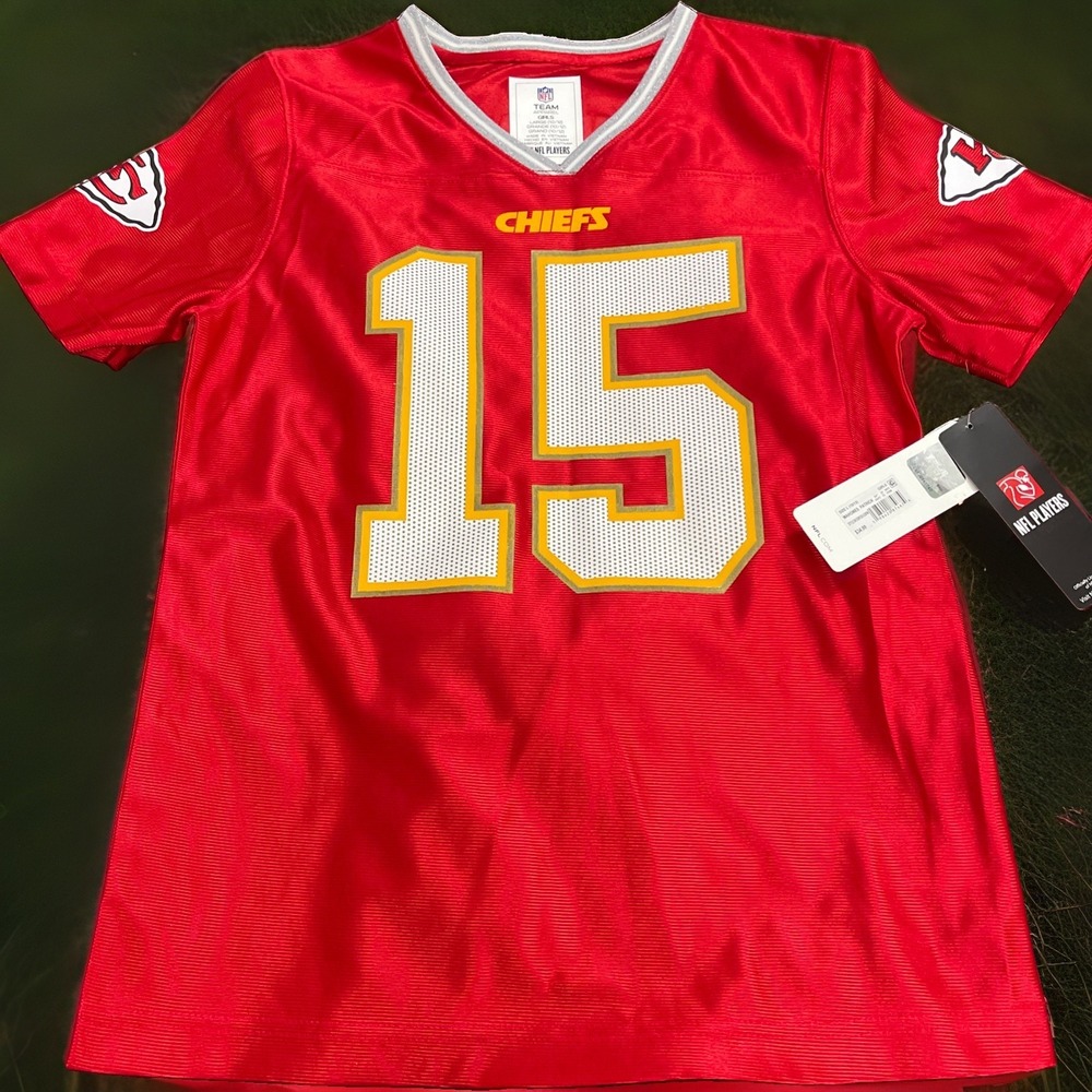 NFL Kansas City Chiefs‎ Patrick Mahomes #15 GIRLS Football Jersey L 10/12 $34.99